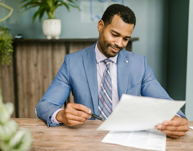 Understanding the Business Sales Process in Seminole County, FL